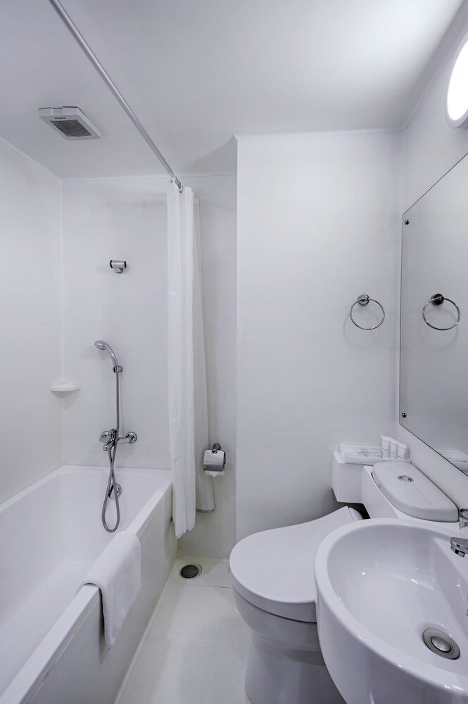 Hotel Kuretakeso Kemang