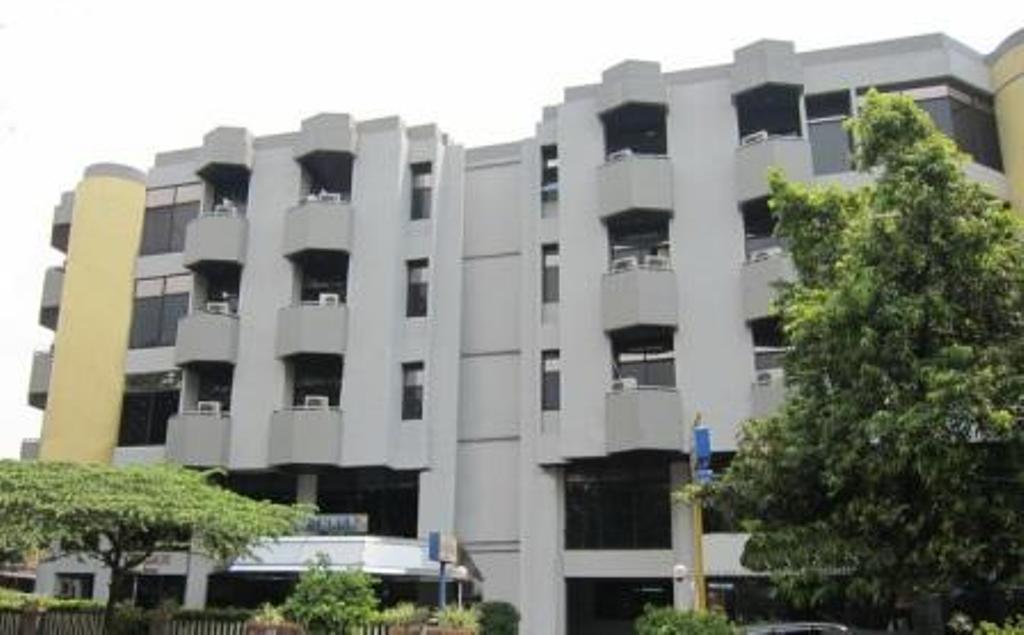 Hotel Melawai 2