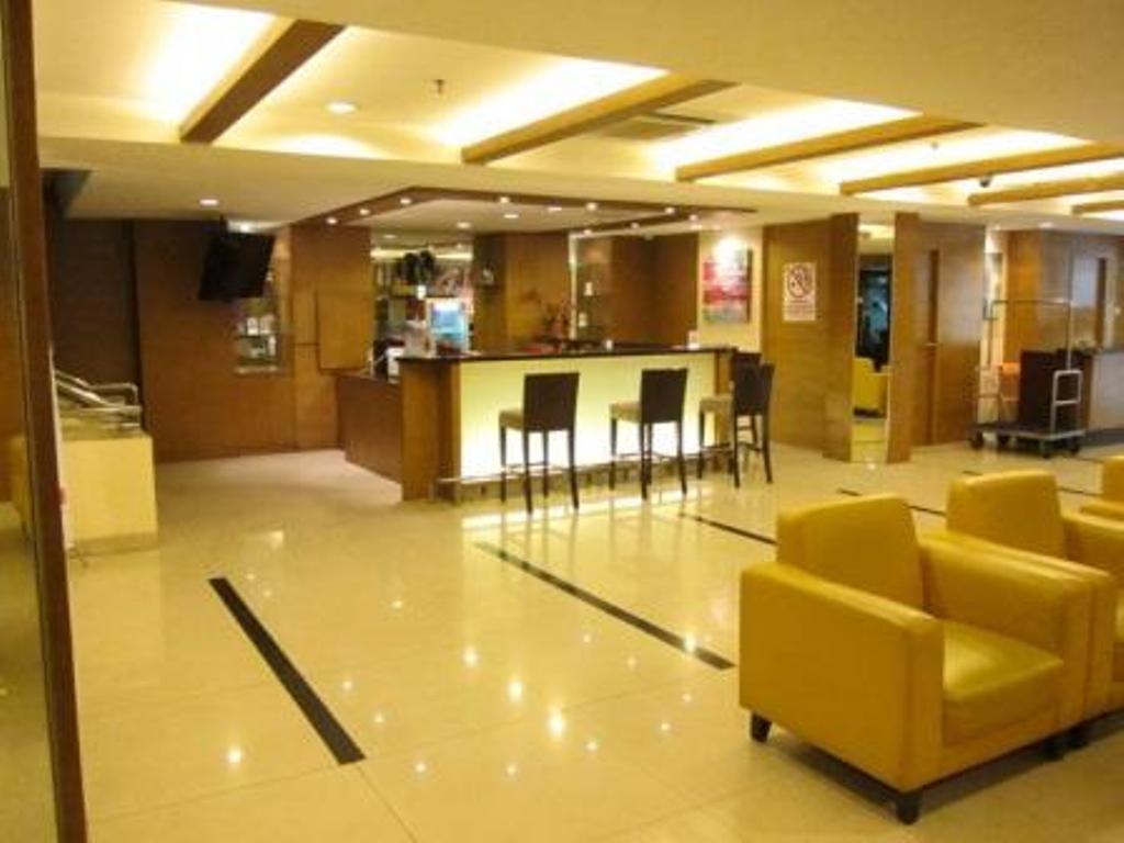 Hotel Melawai 2