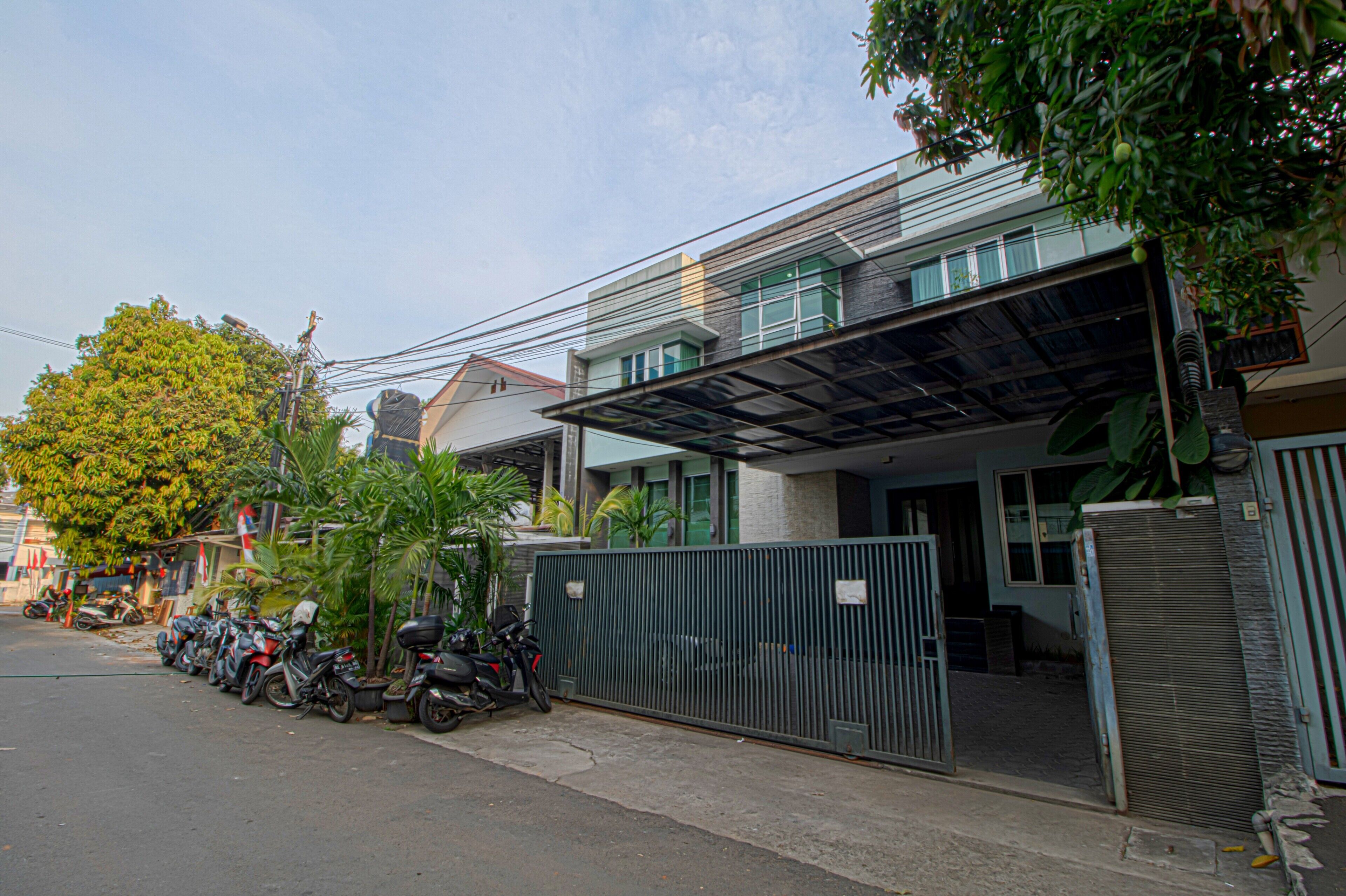 Hotel Melawai 3
