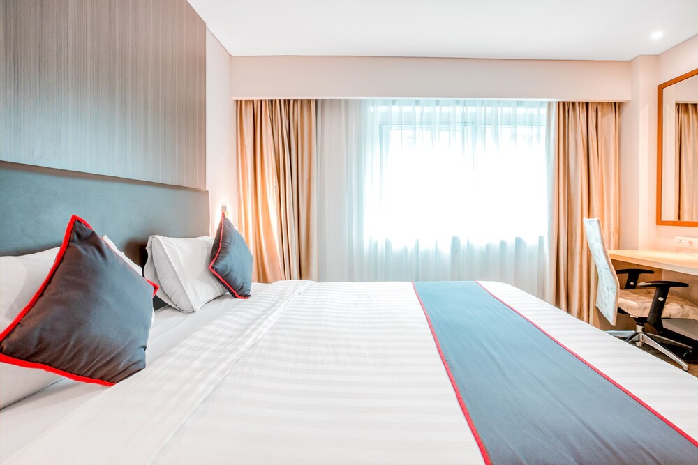 Hotel Melawai by OYO Rooms