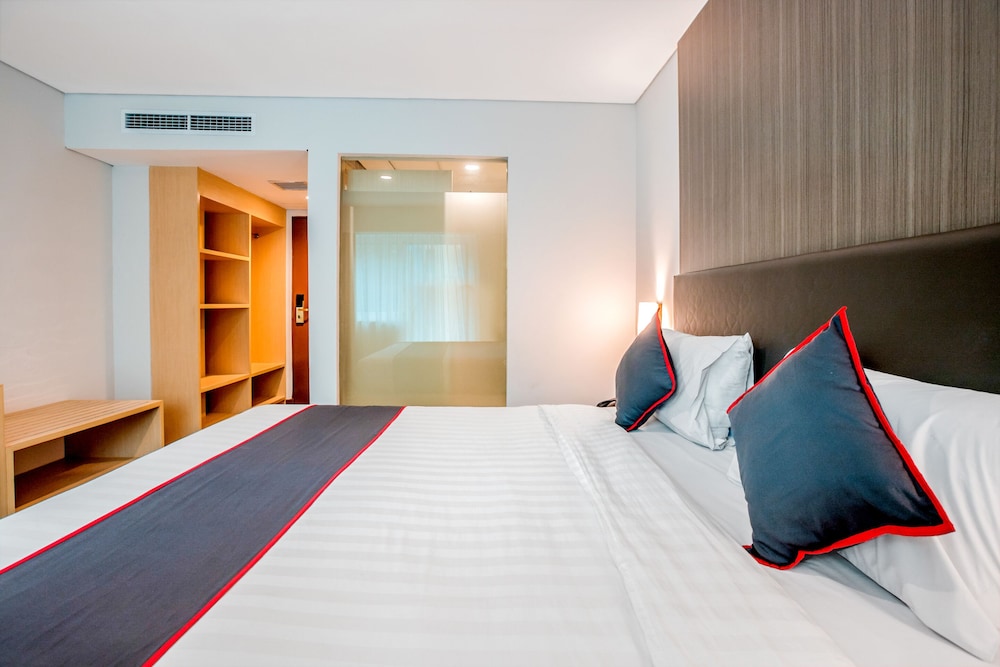 Hotel Melawai by OYO Rooms