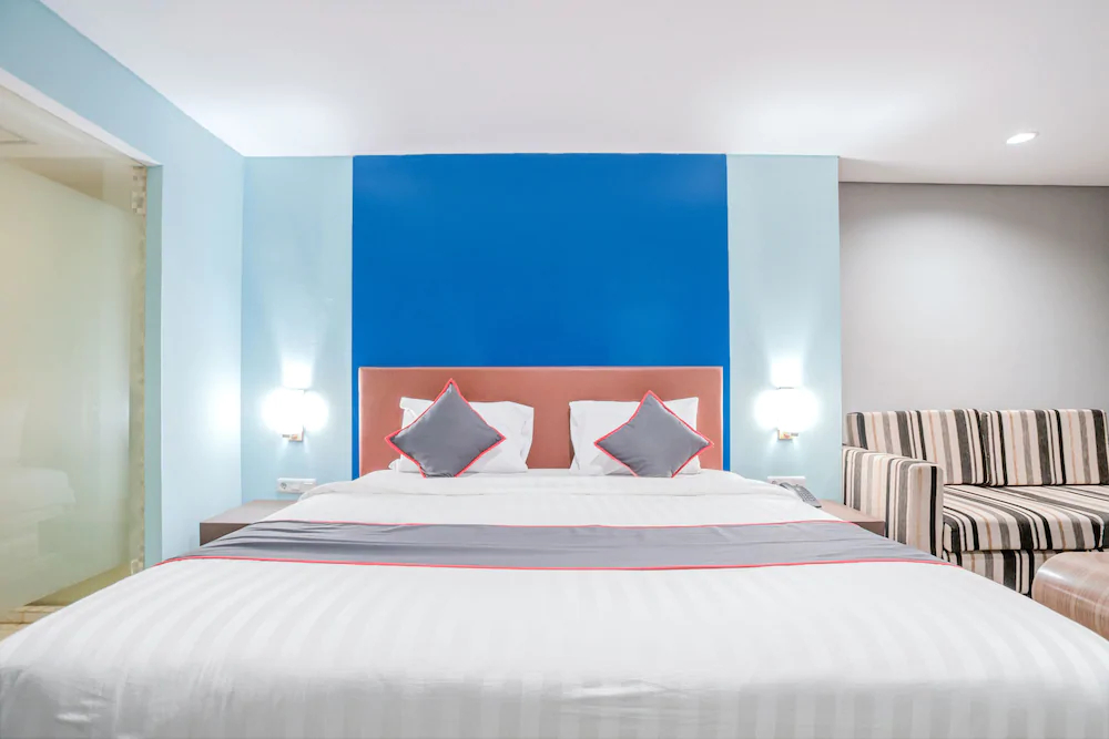 Hotel Melawai by OYO Rooms