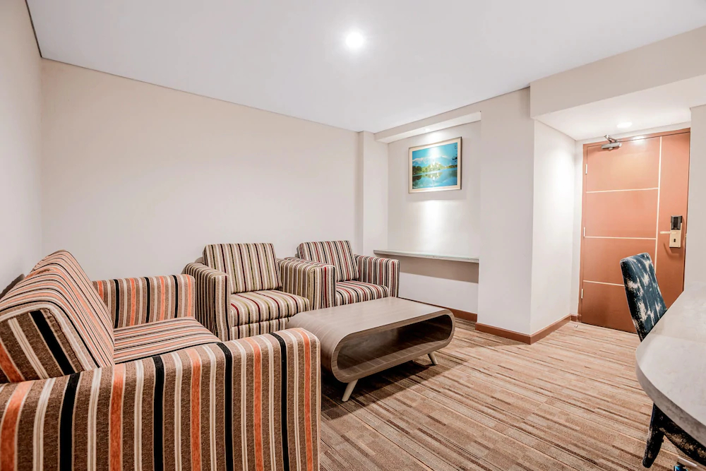 Hotel Melawai by OYO Rooms