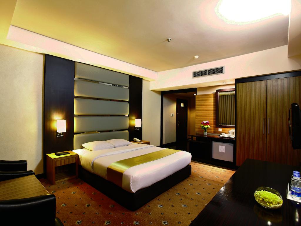 Hotel Orchardz Jayakarta