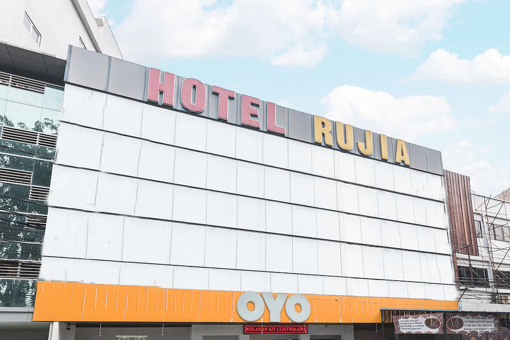 Hotel Rujia By OYO Rooms