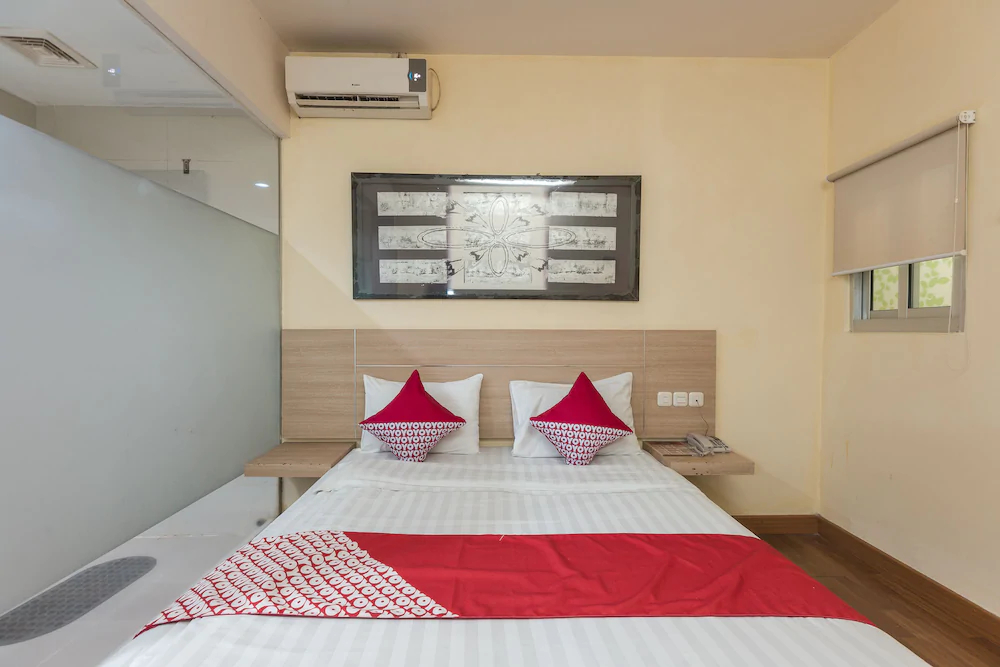 Hotel Rujia By OYO Rooms