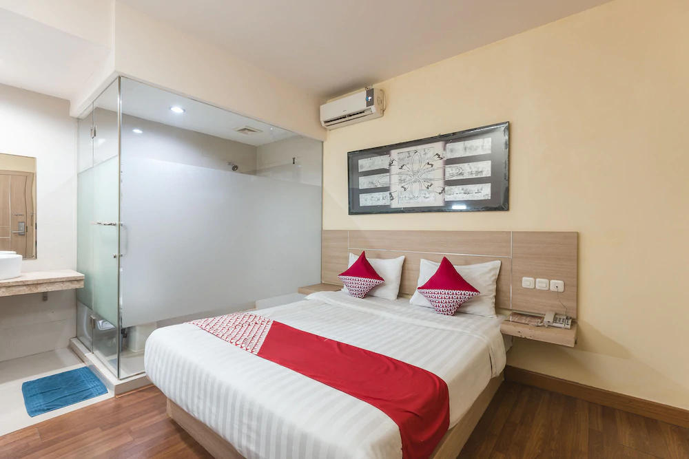 Hotel Rujia By OYO Rooms