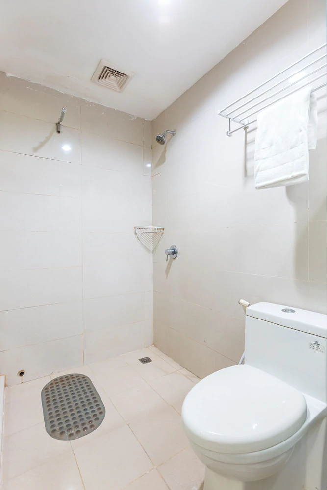 Hotel Rujia By OYO Rooms