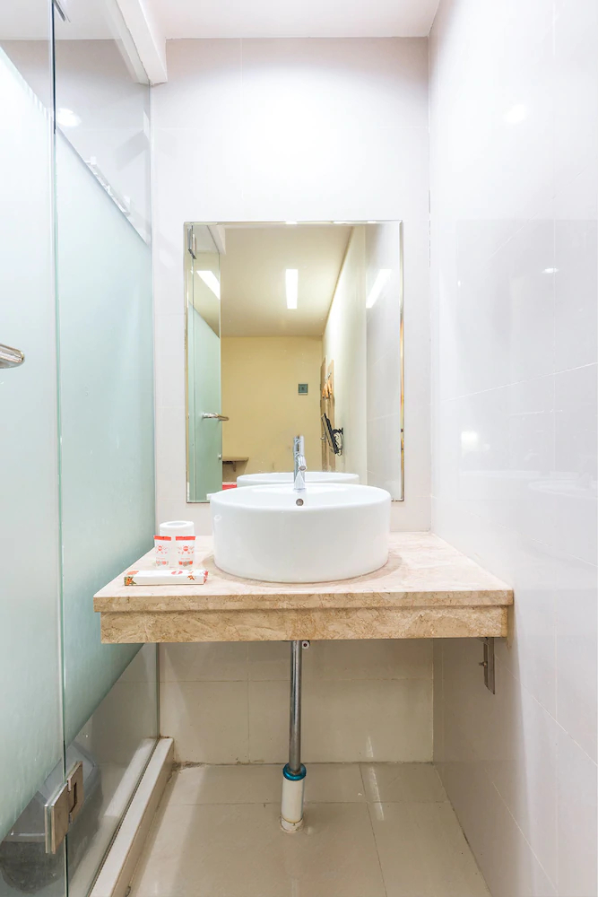 Hotel Rujia By OYO Rooms