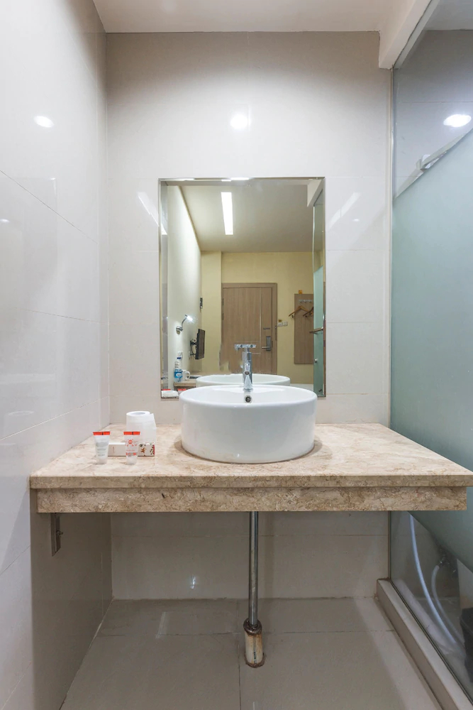 Hotel Rujia By OYO Rooms