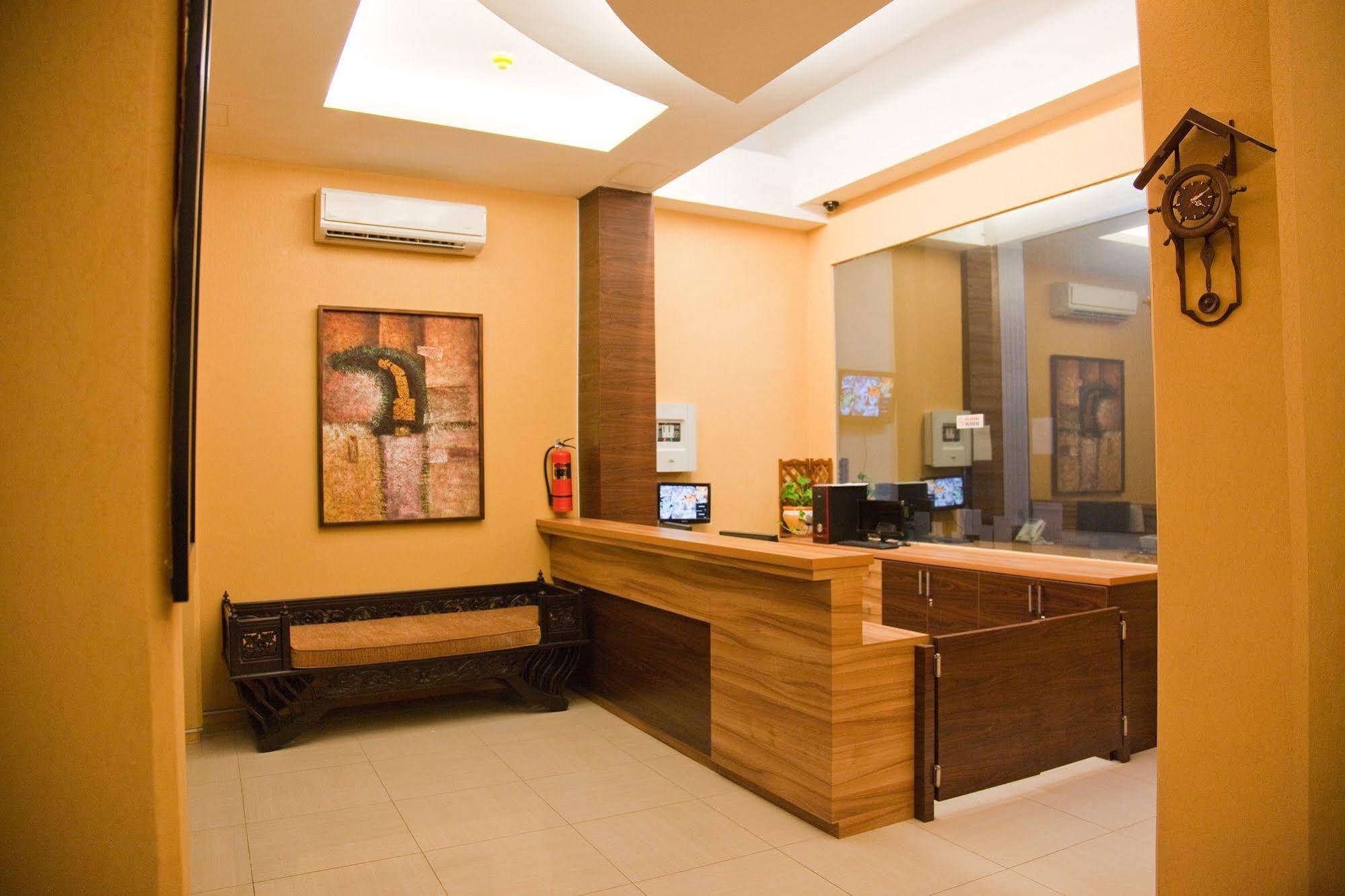 Hotel Rumah Shinta