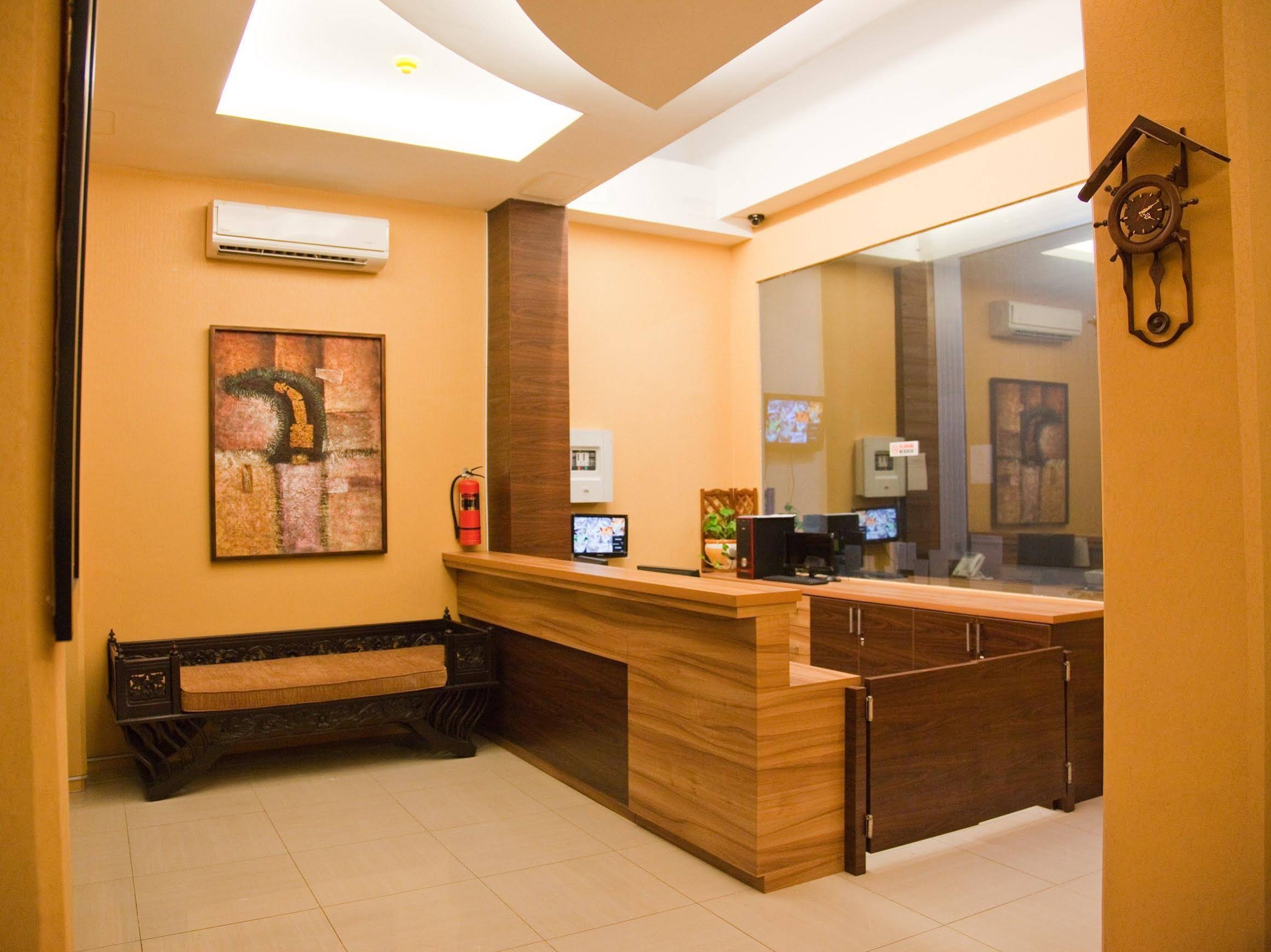 Hotel Rumah Shinta