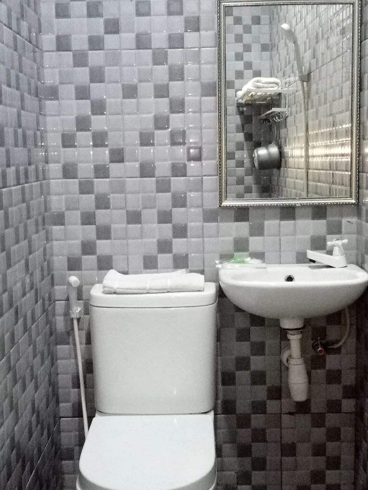 Hotel Syariah Mama Cengkareng