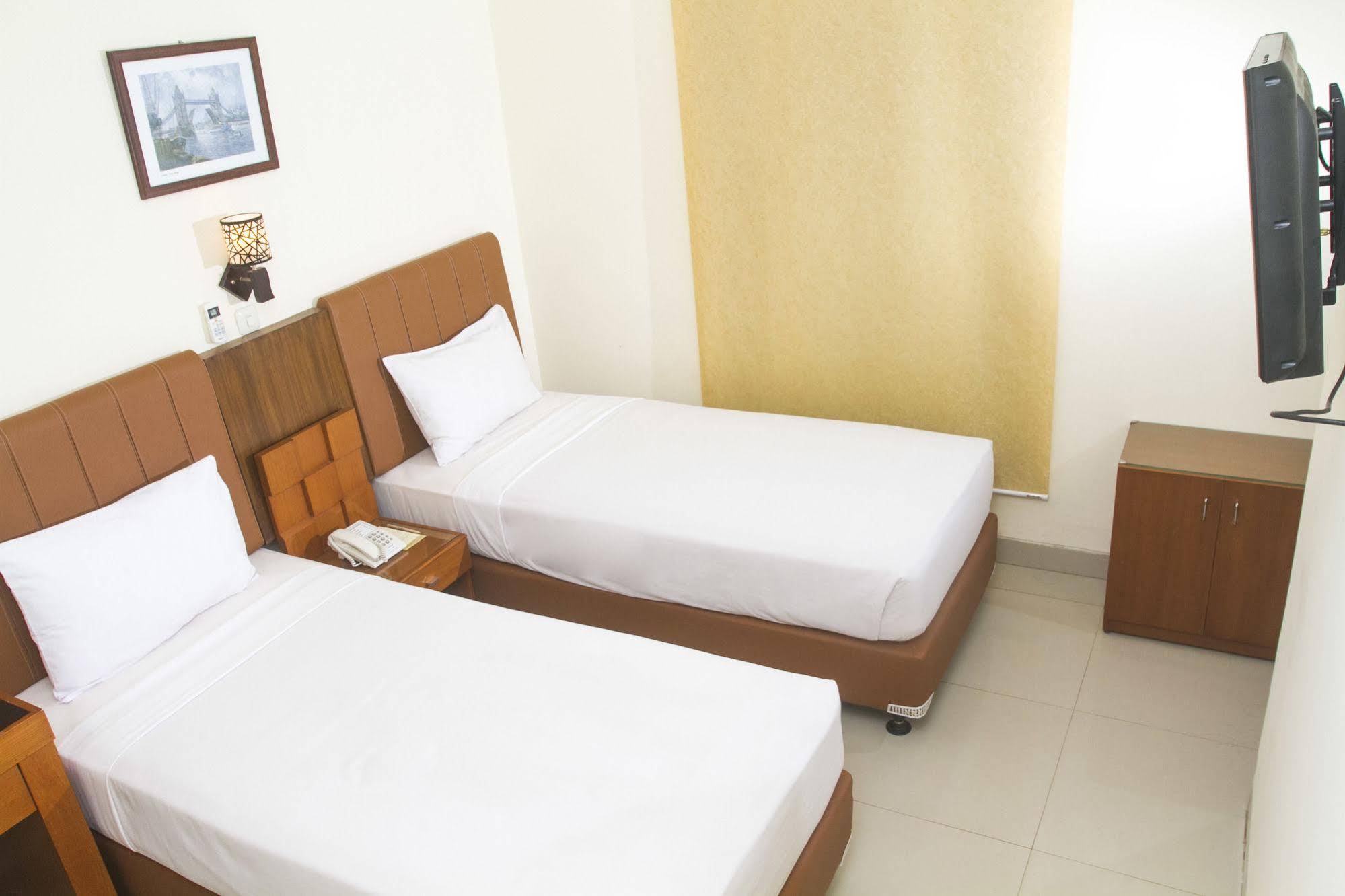 House of Arsonia Tulip