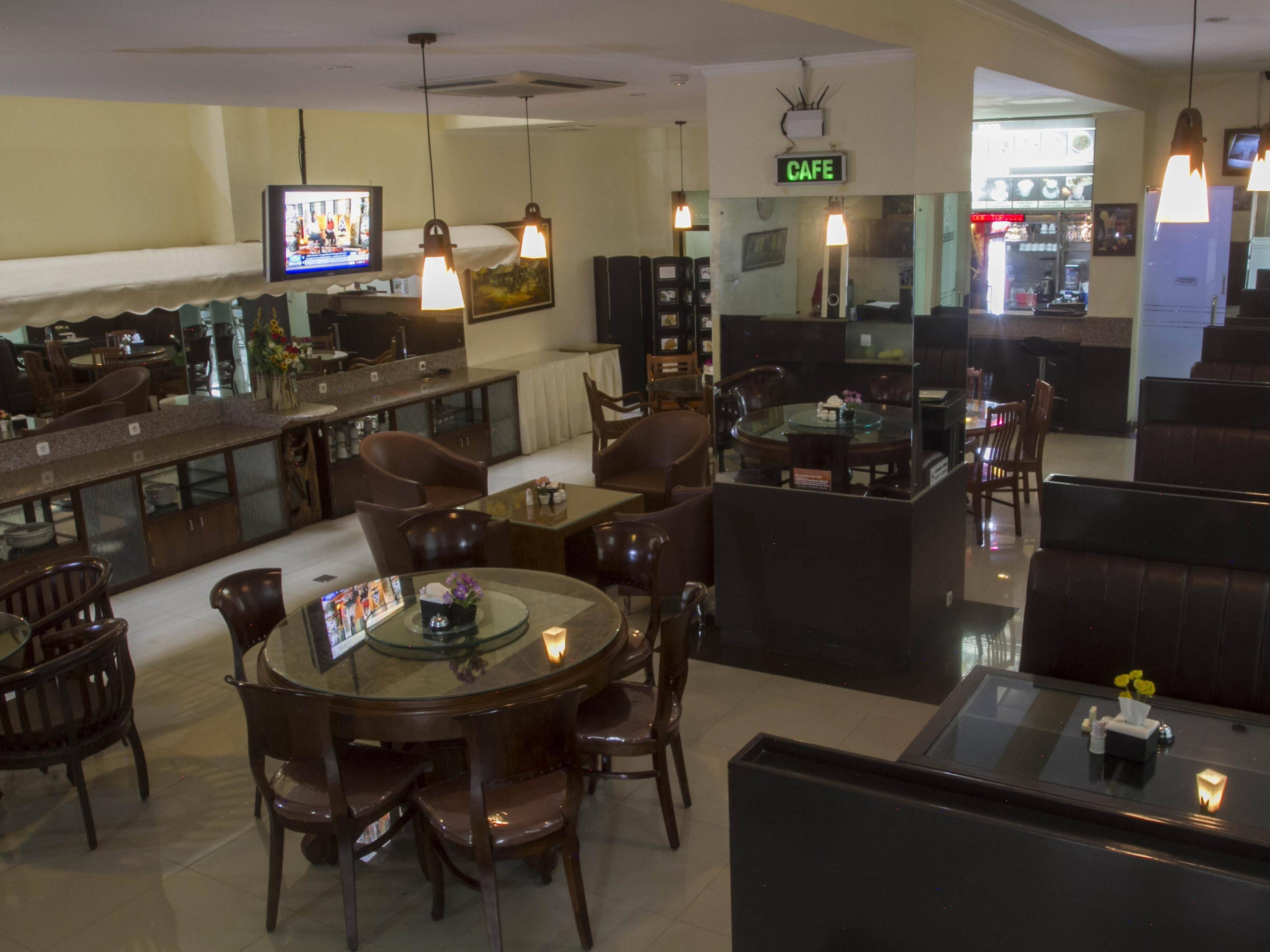 House of Arsonia Tulip