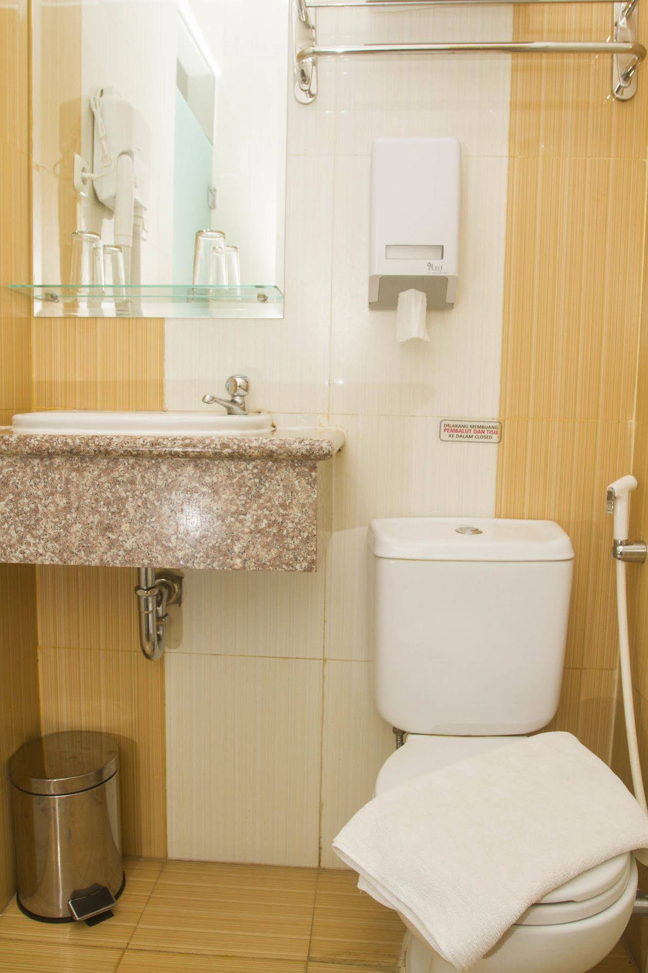 House of Arsonia Tulip