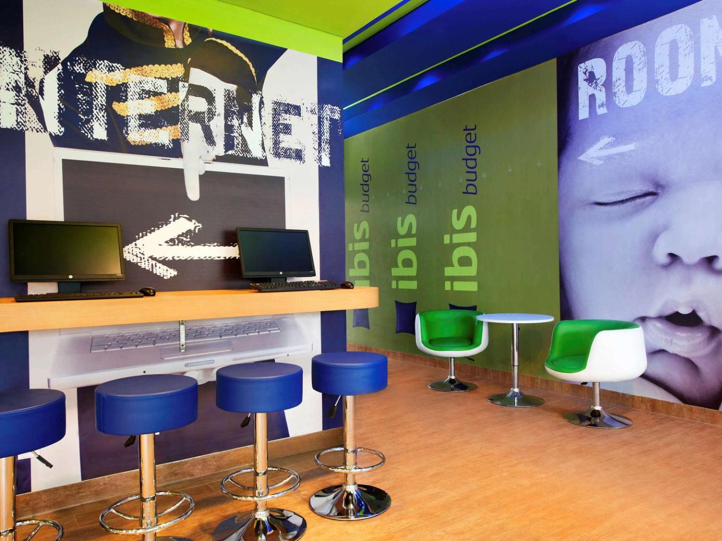 ibis budget Jakarta Daan Mogot