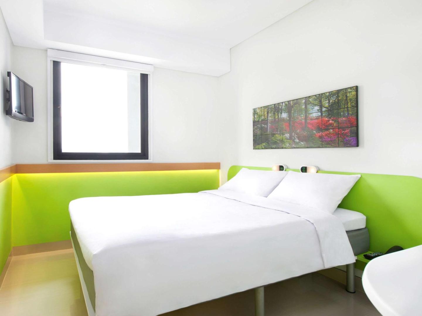 ibis budget Jakarta Daan Mogot