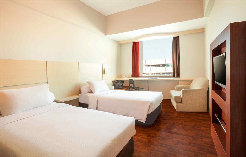 Horison Arcadia Mangga Dua Hotel