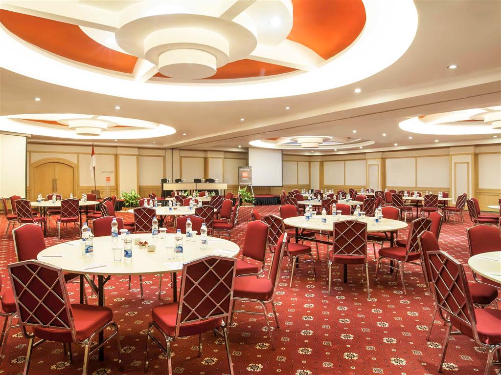 Horison Arcadia Mangga Dua Hotel