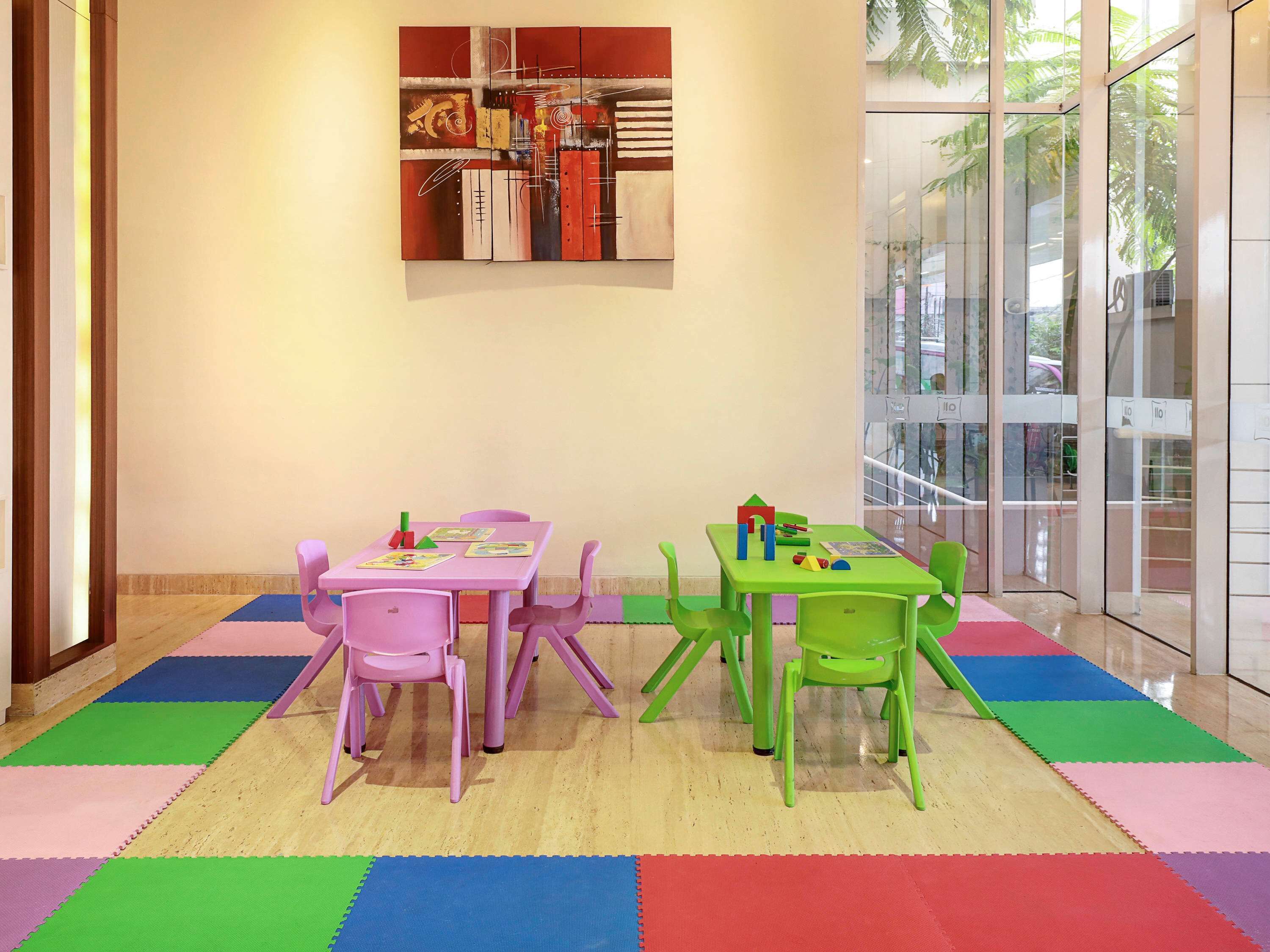 All Seasons Jakarta Gajah Mada