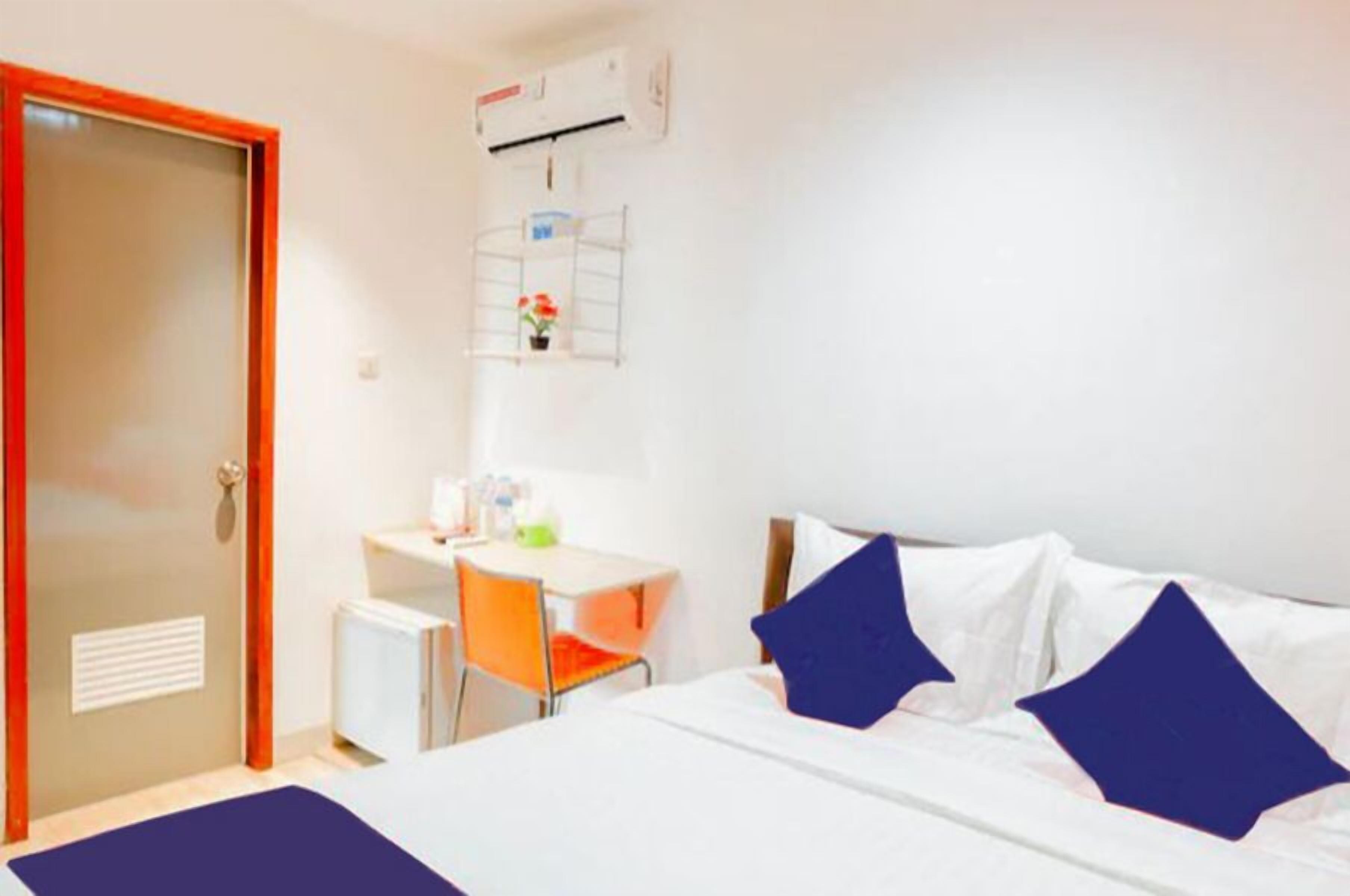 Ichiza Hotel