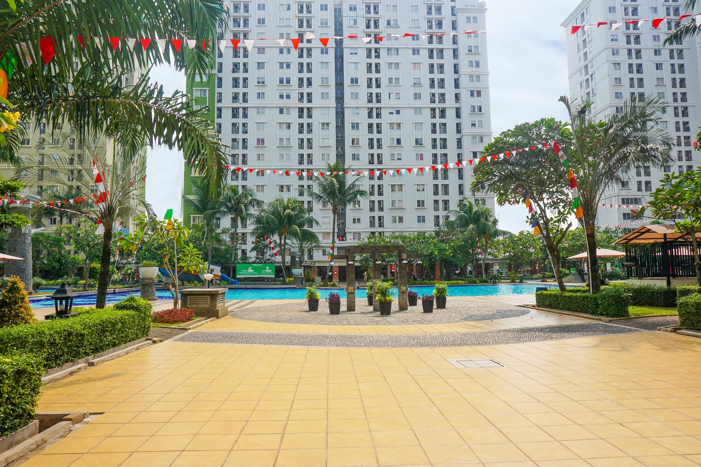 Independent99 by OYO