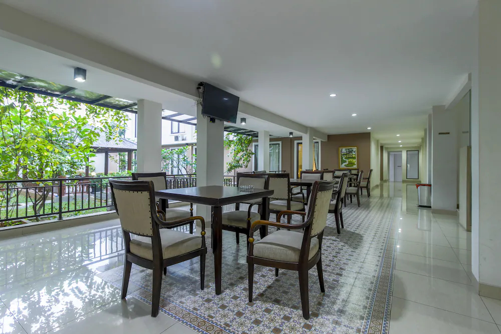 Jasmine Suites by RedDoorz