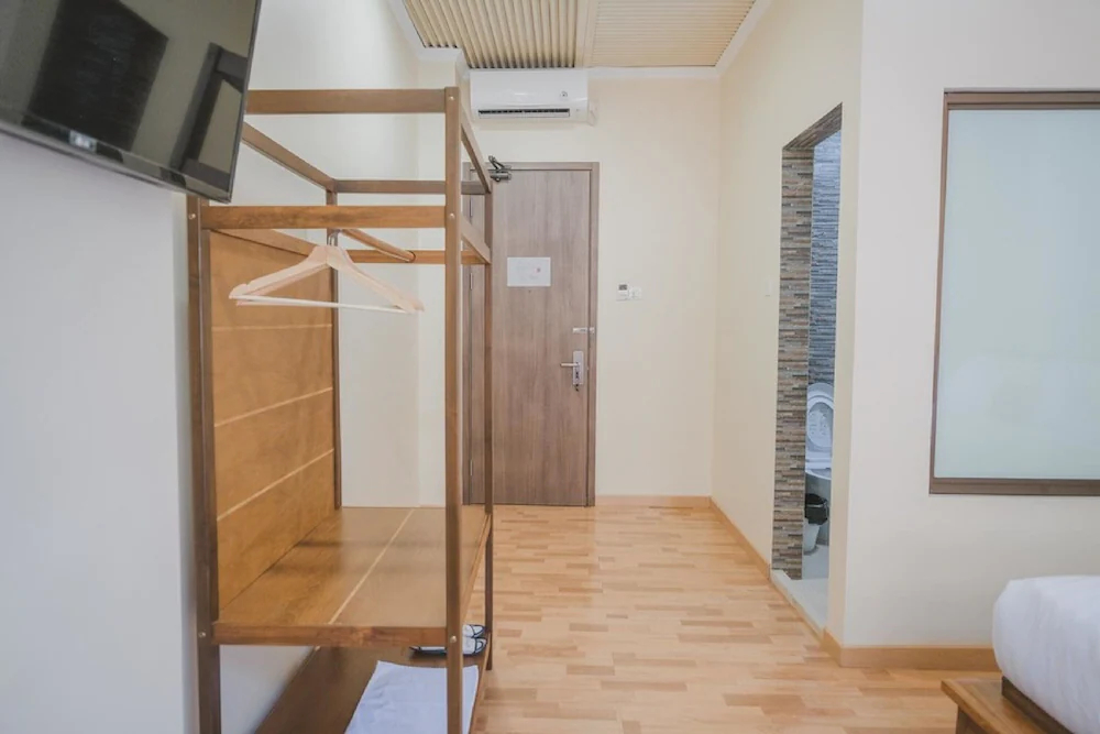 Joe Hotel by RedDoorz