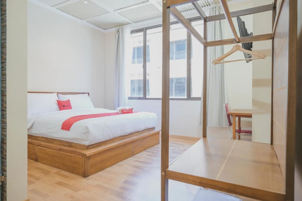 Joe Hotel by RedDoorz