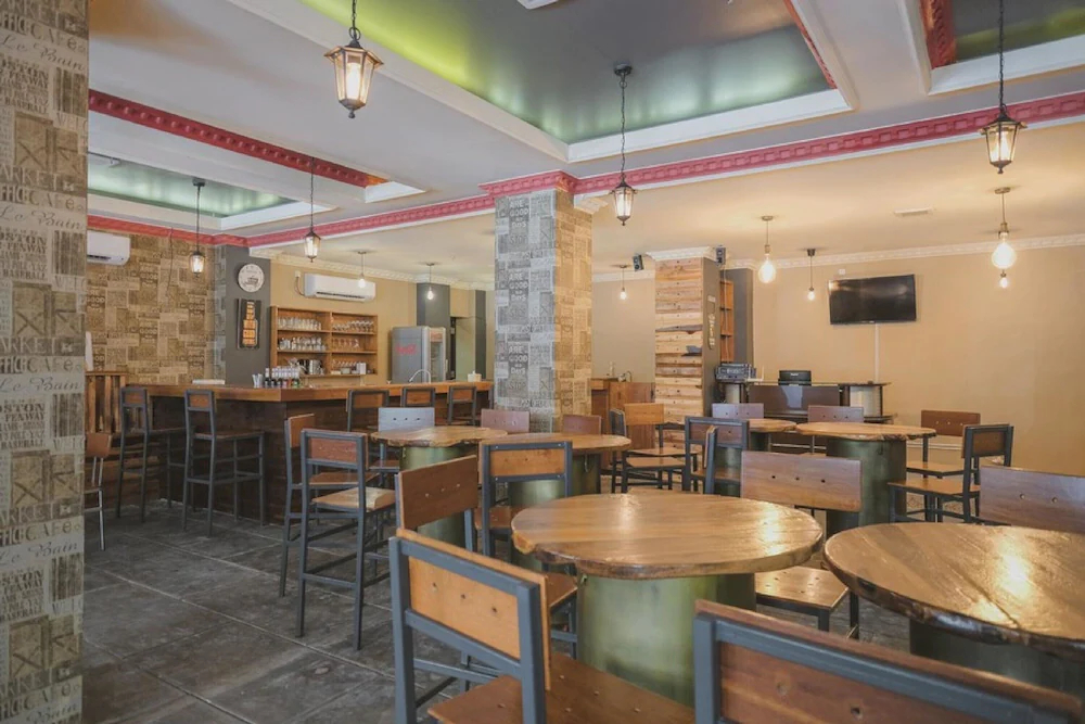 Joe Hotel by RedDoorz