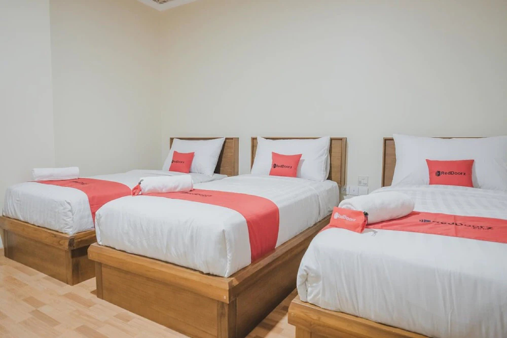 Joe Hotel by RedDoorz