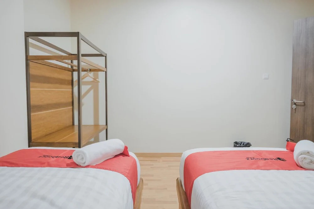 Joe Hotel by RedDoorz