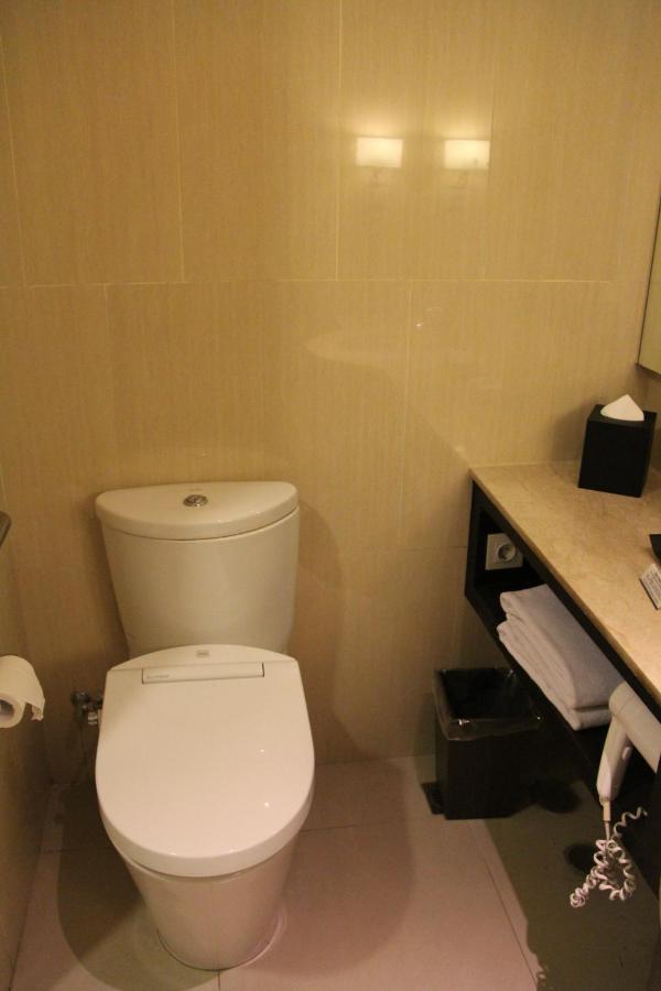 JS Luwansa Hotel & Convention Center