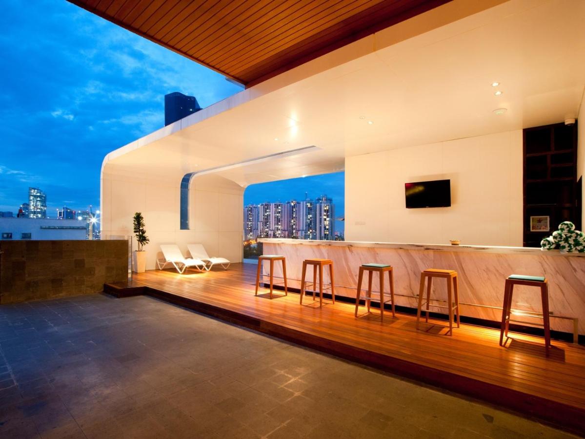 JS Luwansa Hotel & Convention Center