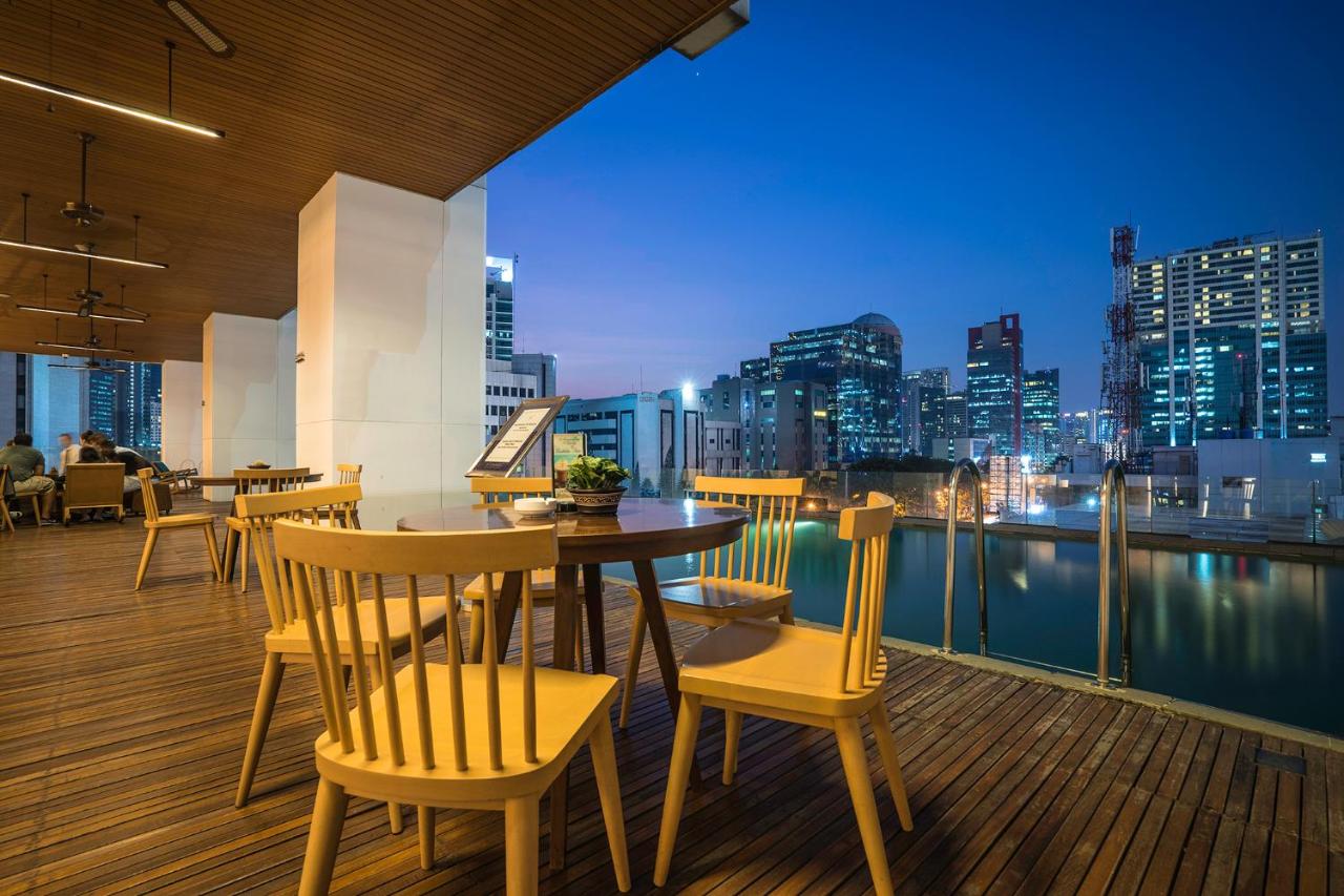 JS Luwansa Hotel & Convention Center