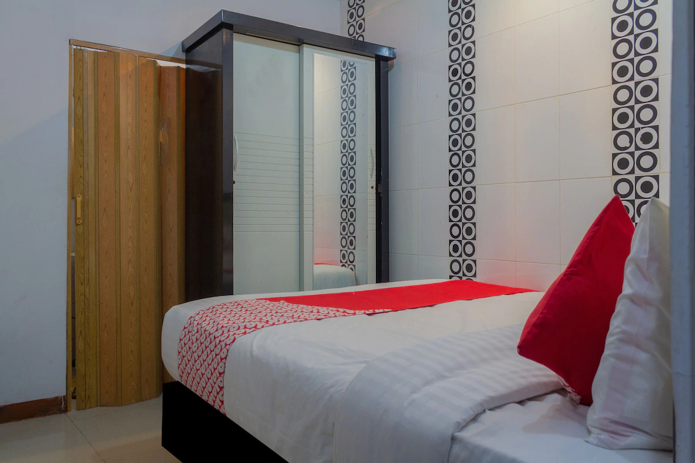 K68 Residence By OYO Rooms