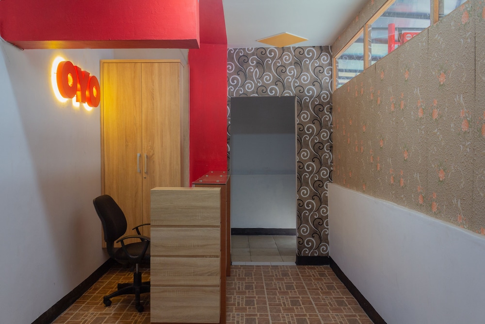 K68 Residence By OYO Rooms