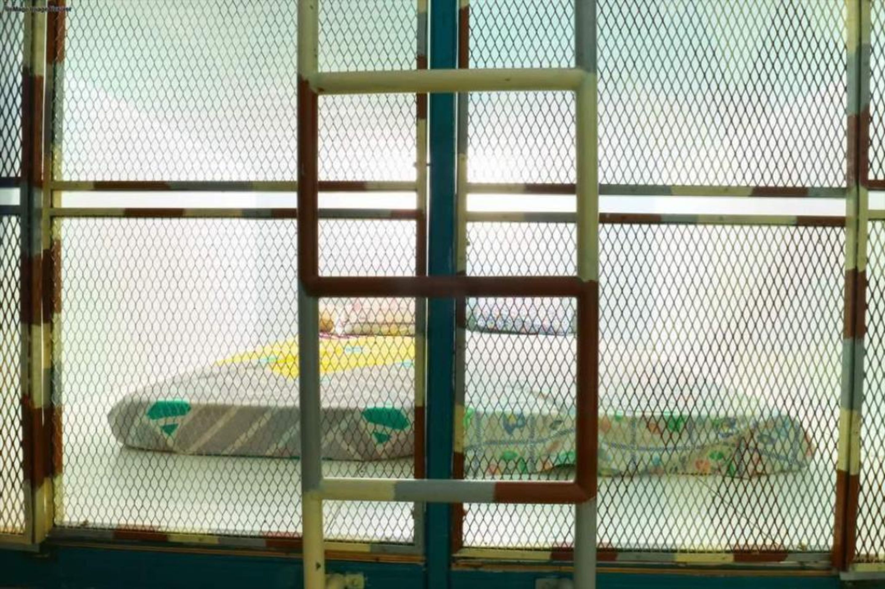 Kabin Kapsul Halte UI Depok - Male Only