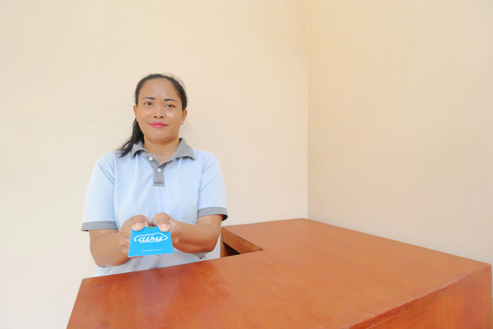 Kantorpos by Airy Rooms