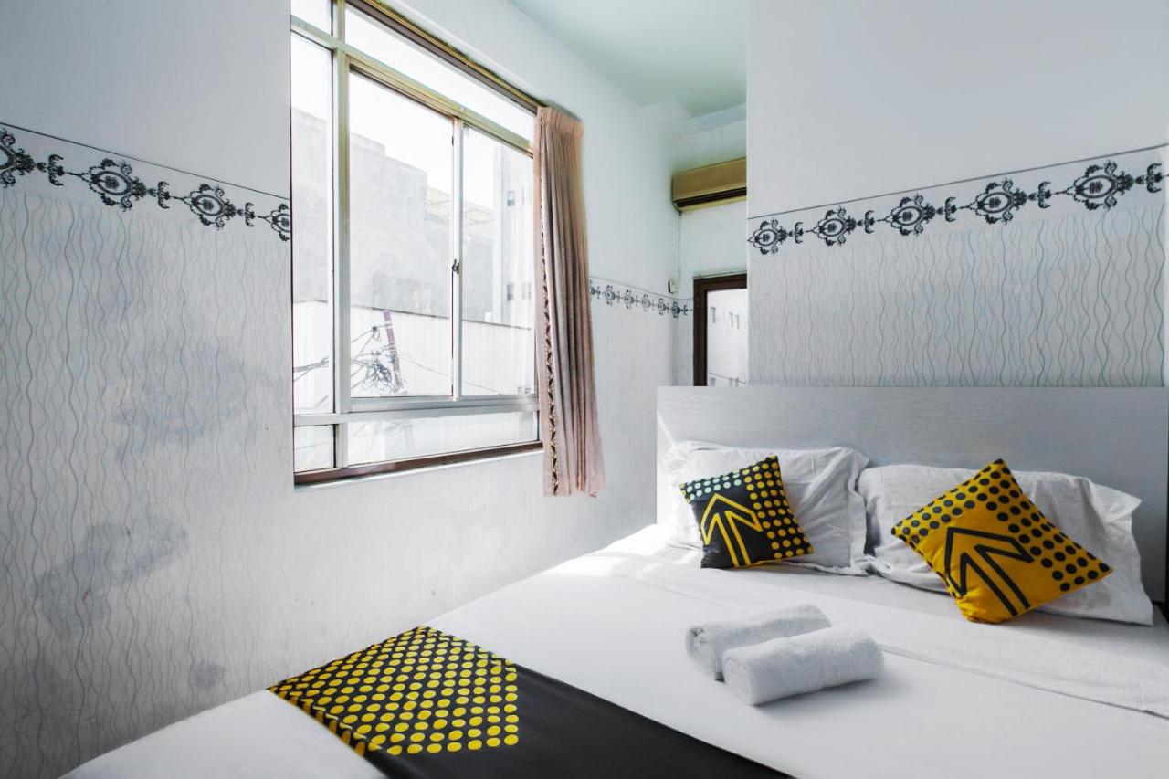 OYO 2628 Kartini Residence