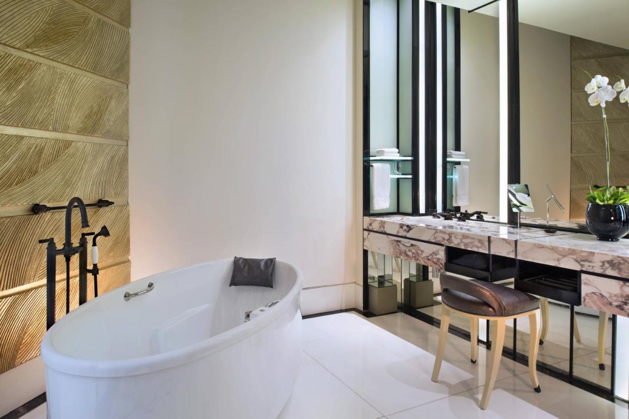 Keraton at The Plaza