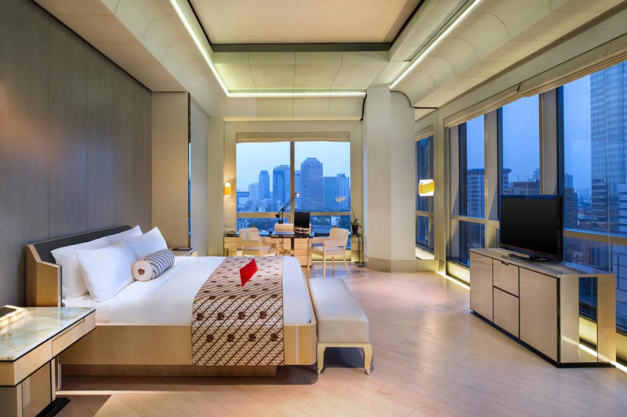 Keraton at The Plaza