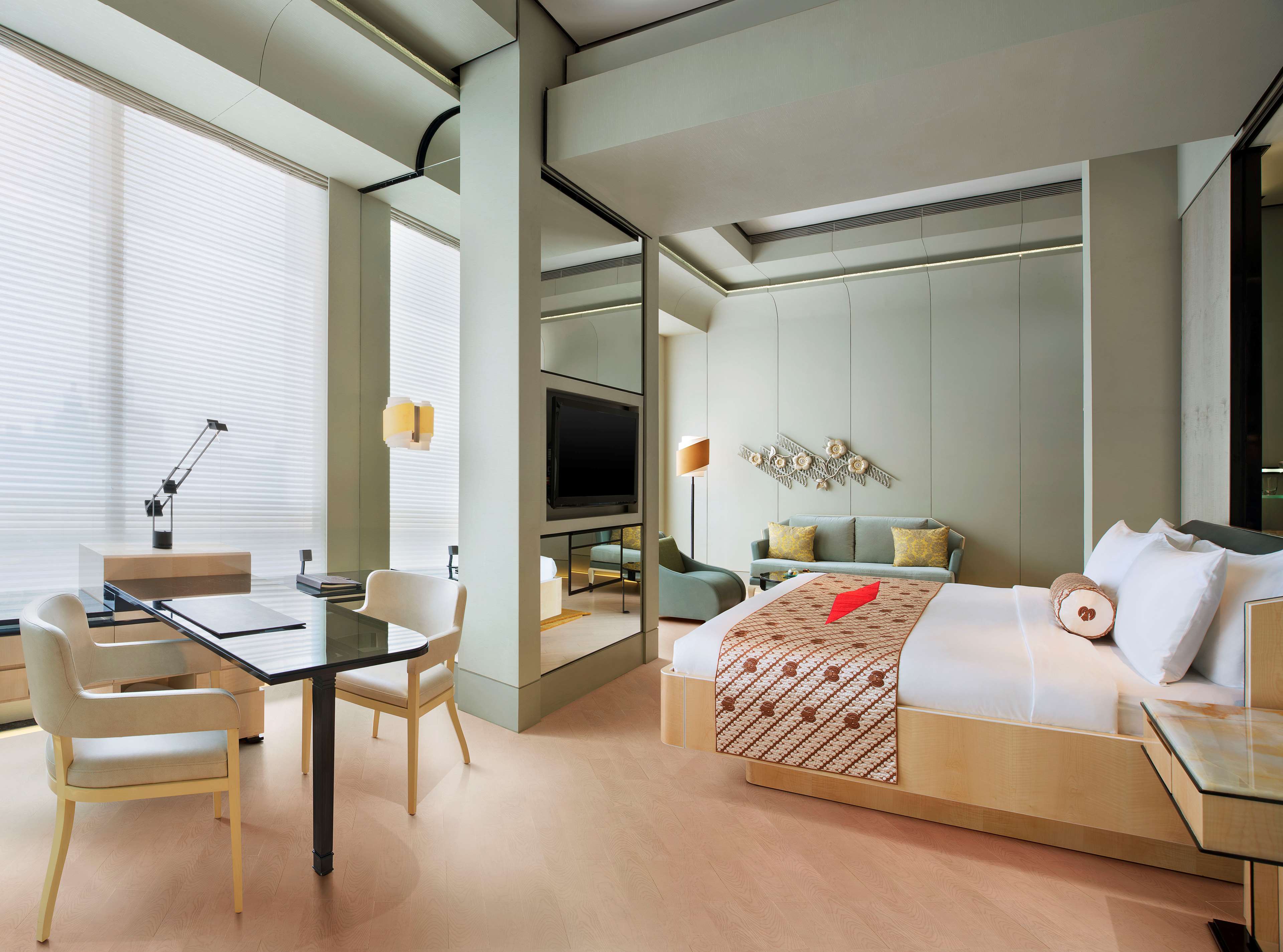 Keraton at The Plaza