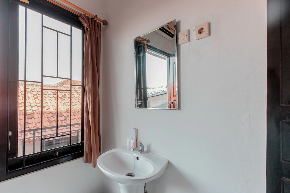 Koen Hanare by OYO Rooms