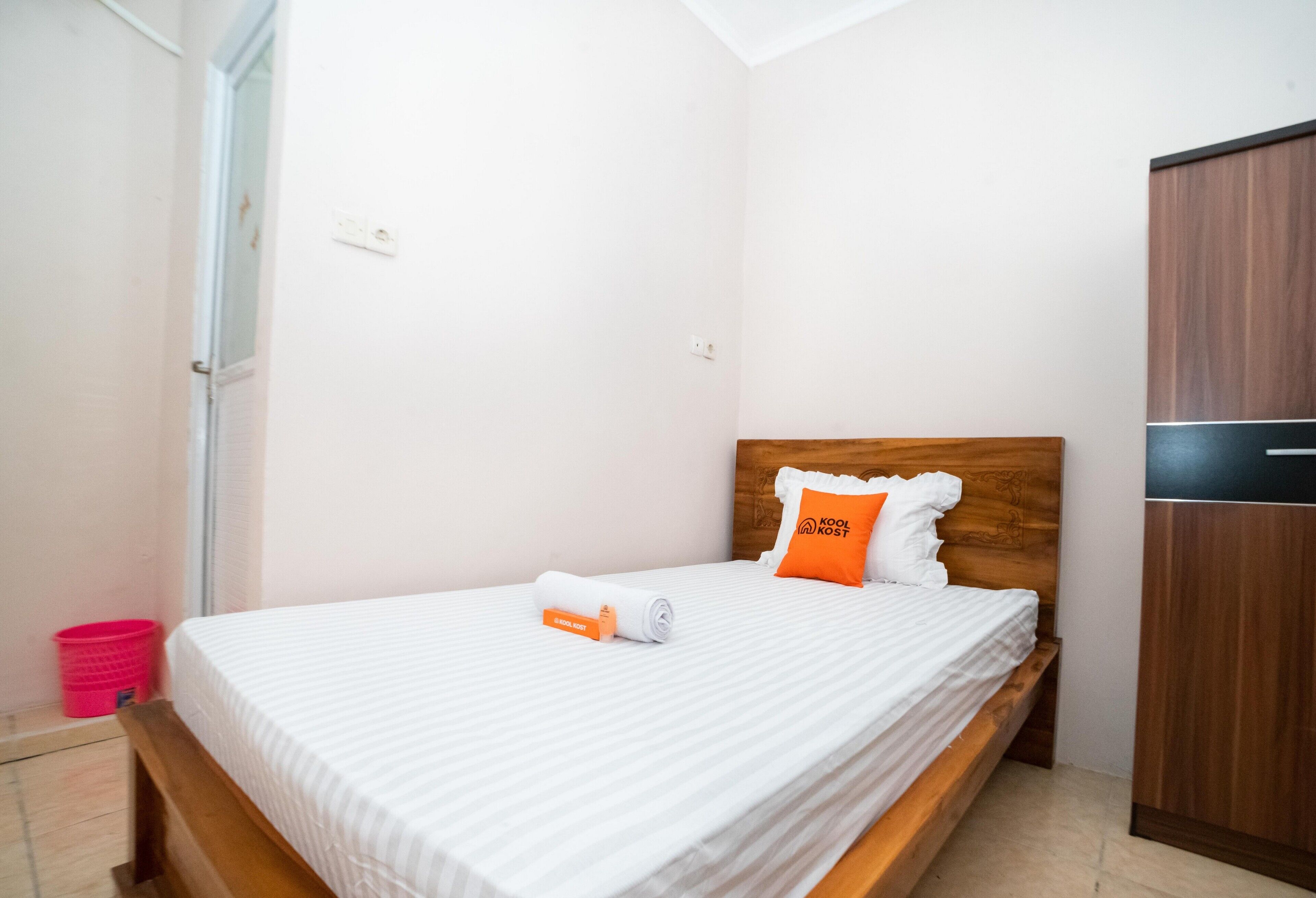 KoolKost near RS Pelabuhan Jakarta