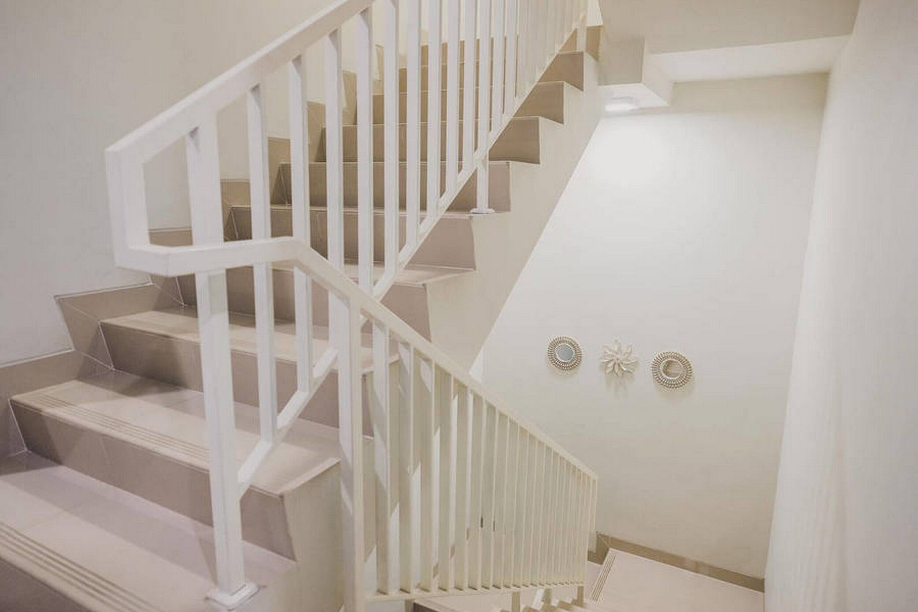 Kost M25 Hostel by Reddoorz