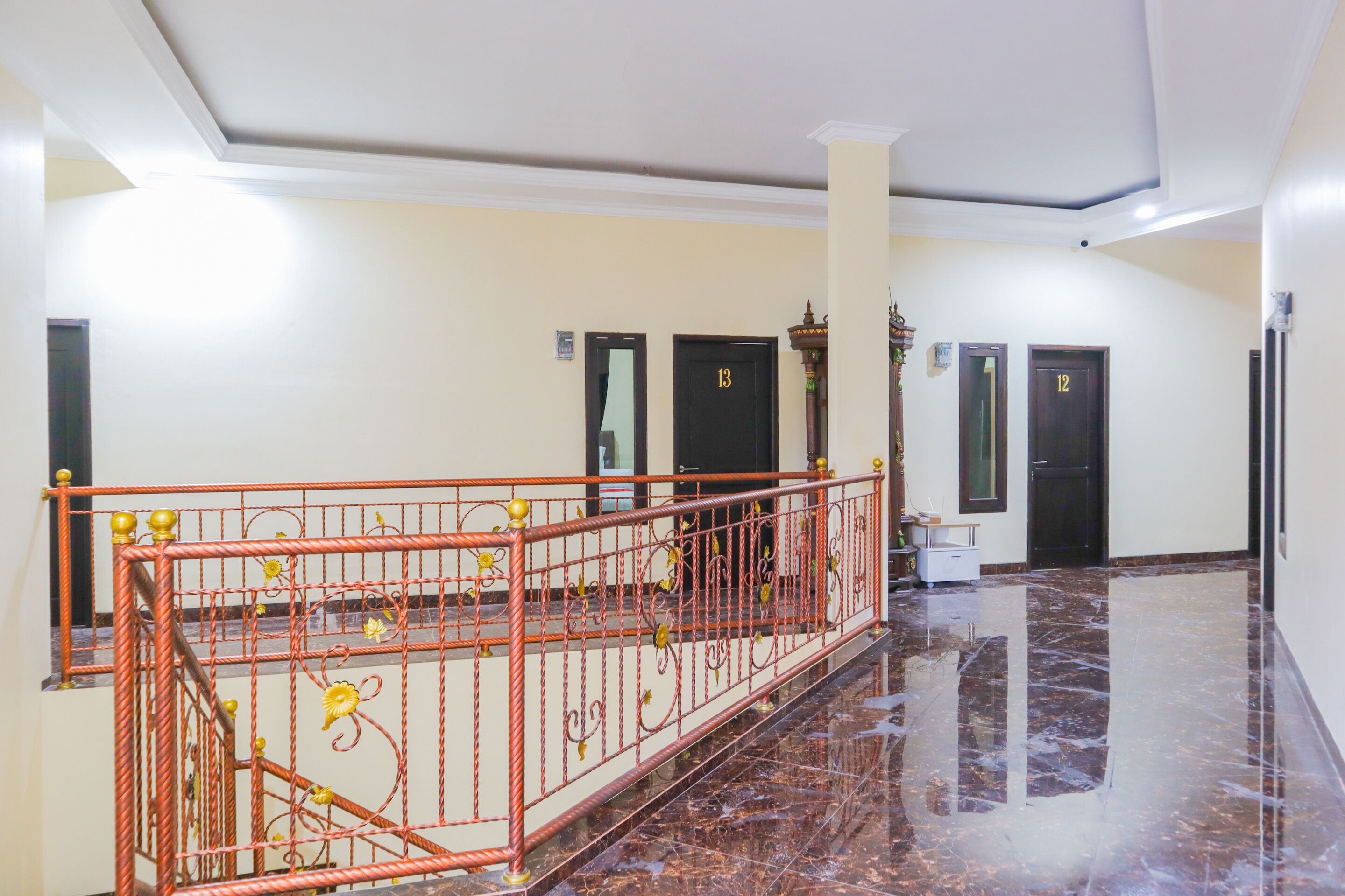 Kr Bulan by OYO Rooms