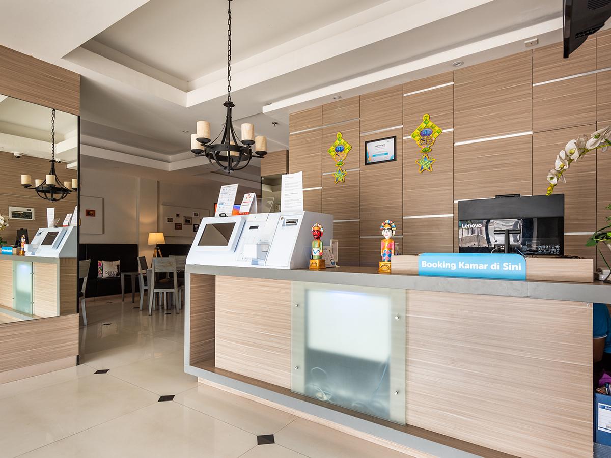 Liv Hotel by OYO Rooms